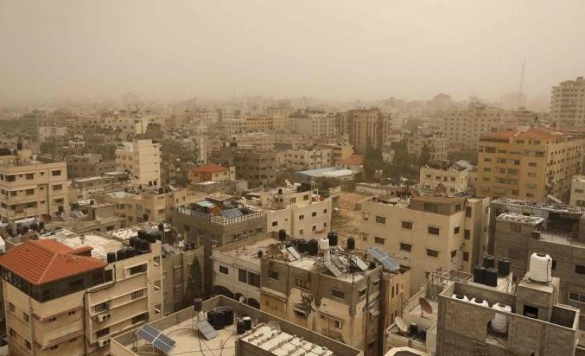 حالة الطقس: ارتفاع تدريجي على درجات الحرارة وأجواء مغبرة منتصف الأسبوع